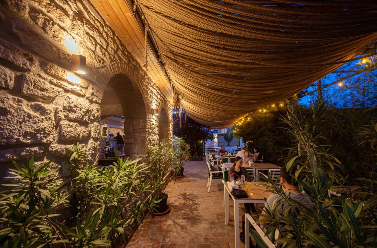 Artelier Vama Veche Hotel Exterior photo